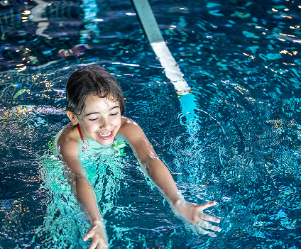 Swimming lessons at summer camp